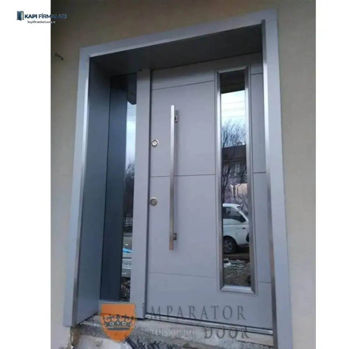 Modern Gri Camlı Çelik Villa Kapısı