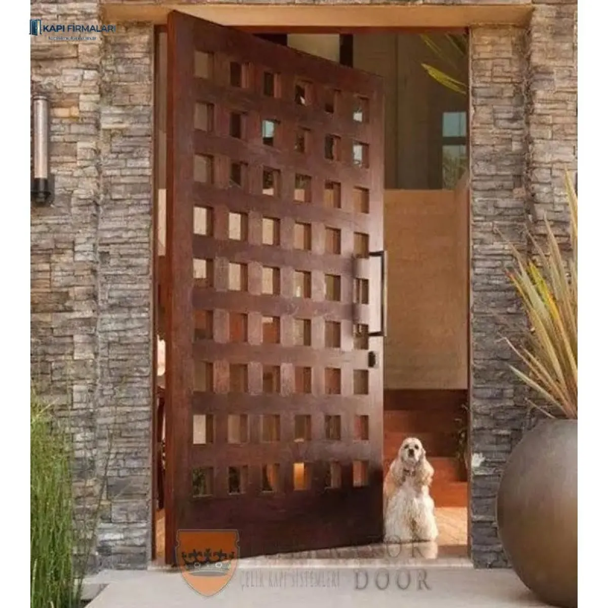 Ahşap Tasarımlı Pivot Çelik Kapı 348 - Prestijli Villa Kapısı