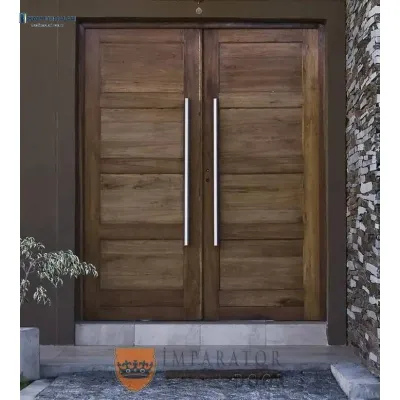 Villa Kapısı 159: Doğal Ahşap ve Güvenli Tasarım