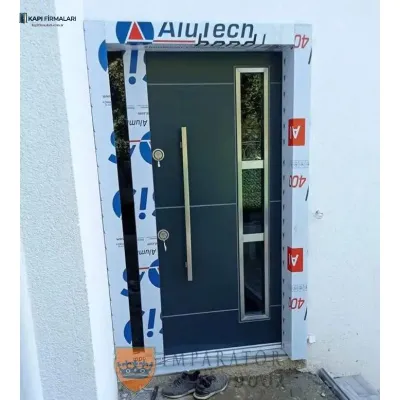 Model 161 Kıyı Bölgelerine Özel Antrasit Camlı Lüks Villa Kapısı