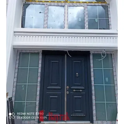 Villa Kapısı 225: Güvenlik ve Estetiği Buluşturan Çift Kanatlı Tasarım